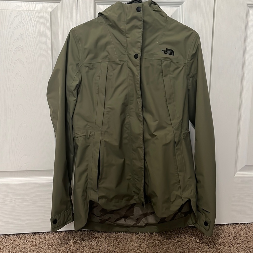 The North Face Ditmas Rain Jacket